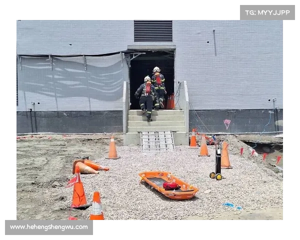 珠海业余赛事突发断腿事故球员重伤紧急送医救治